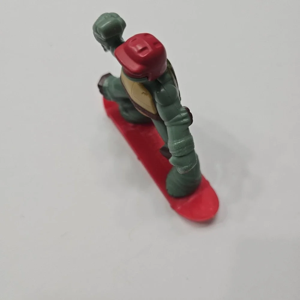 Teenage Mutant Ninja Turtles Action Figure‎ Skateboard 2013 McDonald's 3.5X3